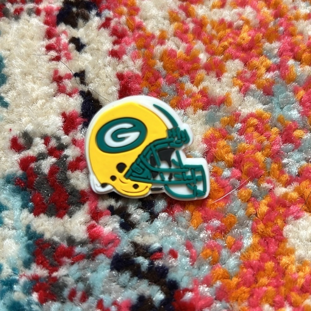 NFL Crocs Gibits - Picture 9 of 10